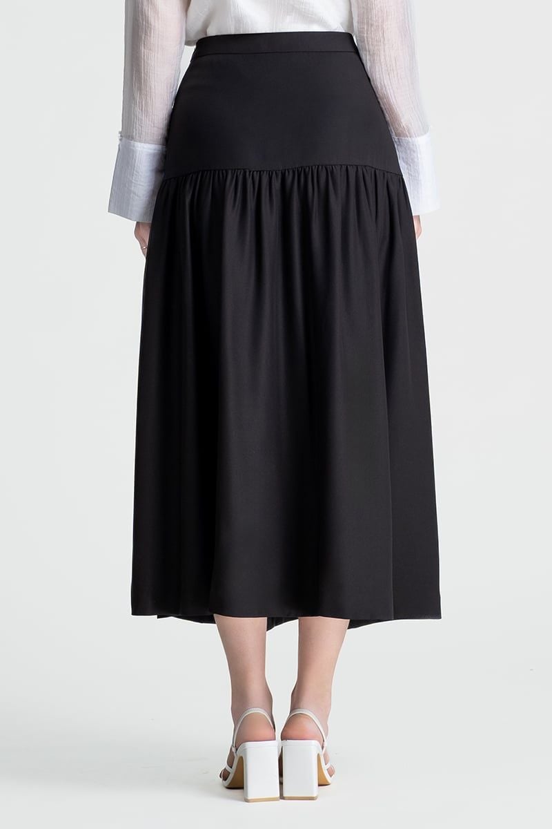  Chân Váy Midi Xếp Nhún FWSK25SS09C 