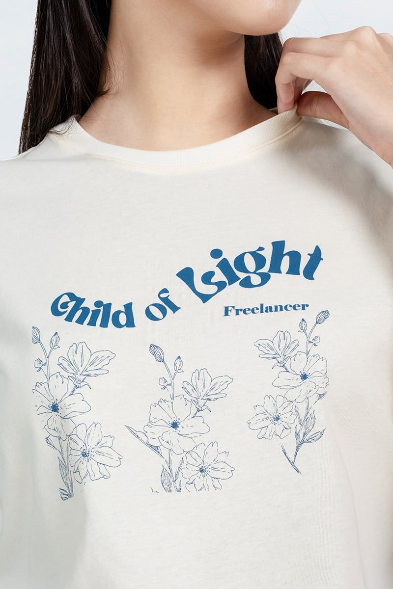  Áo Thun In Họa Tiết “Child of Light” FWTS25SS09G 
