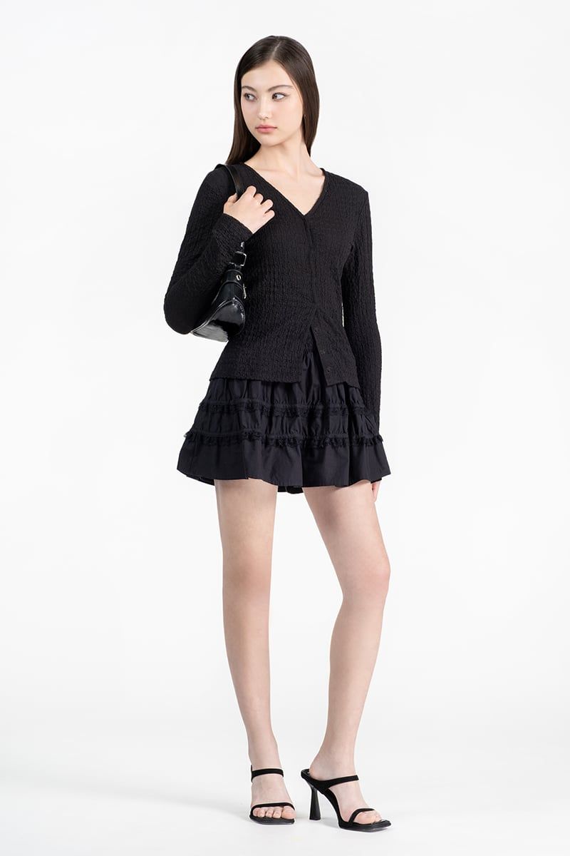 Áo Thun Cổ V Form Ôm FWTS26SS05C 