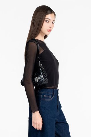 mau_BLACK