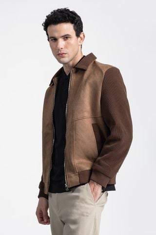 mau_KHAKI