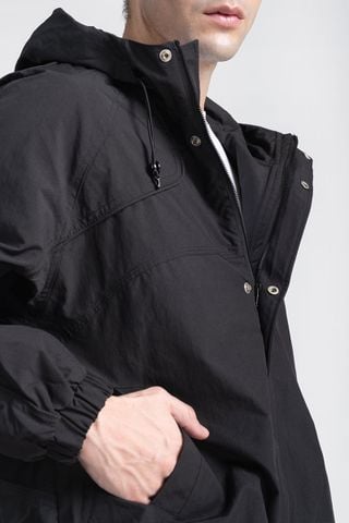mau_BLACK