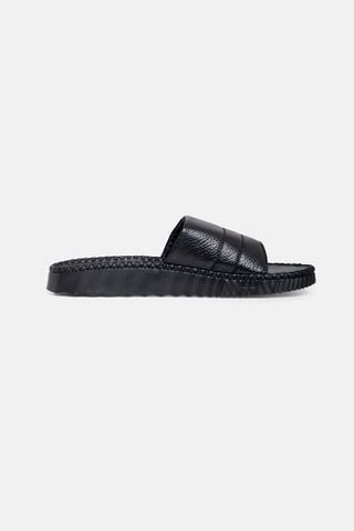 mau_BLACK