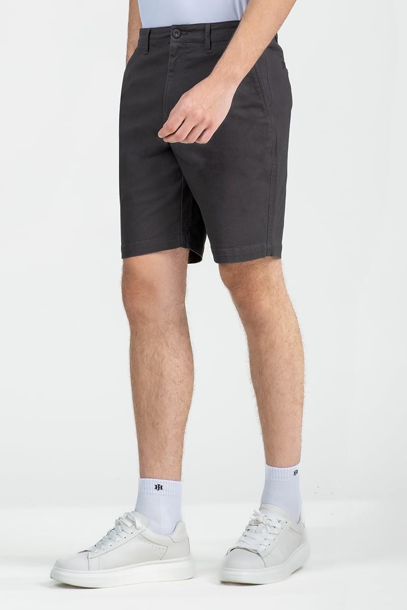  Quần Short Nam Form Trên Gối SP25FH22T-AK 