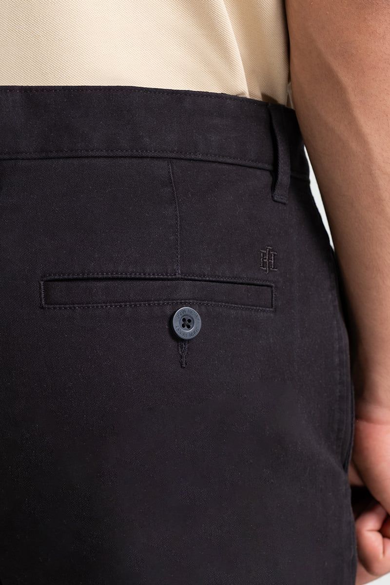  Quần Short Nam Form Trên Gối SP25FH26P-AK 