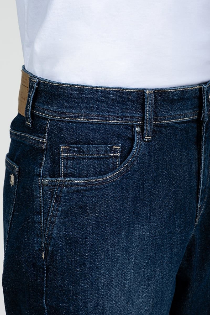  Quần Short Nam Form Trên Gối SP25FH31C-AKJN 