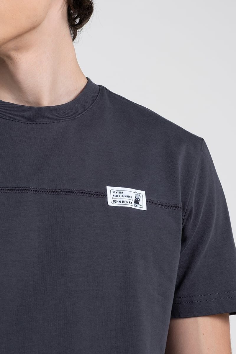  Áo Thun Nam Tay Ngắn Form Vừa TS25FH27C-RGUS 