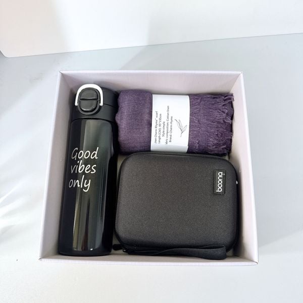  Set Quà Tặng Nam “Good Vibes Only” – In Logo Theo Yêu Cầu 