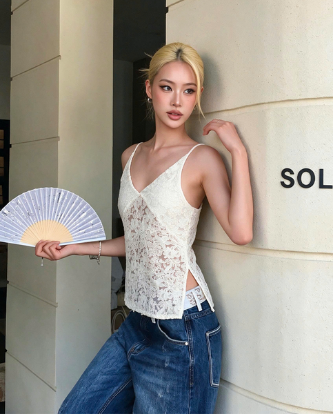 TUBYCATU | ÁO 2 DÂY RE HOA EVELLYN LACE TOP