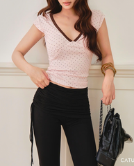 TUBYCATU | ÁO THUN CỔ V BONNIE DOT TOP