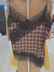 TUBYCATU | ÁO HAI DÂY PHỐI REN ROSY PLAID CAMI