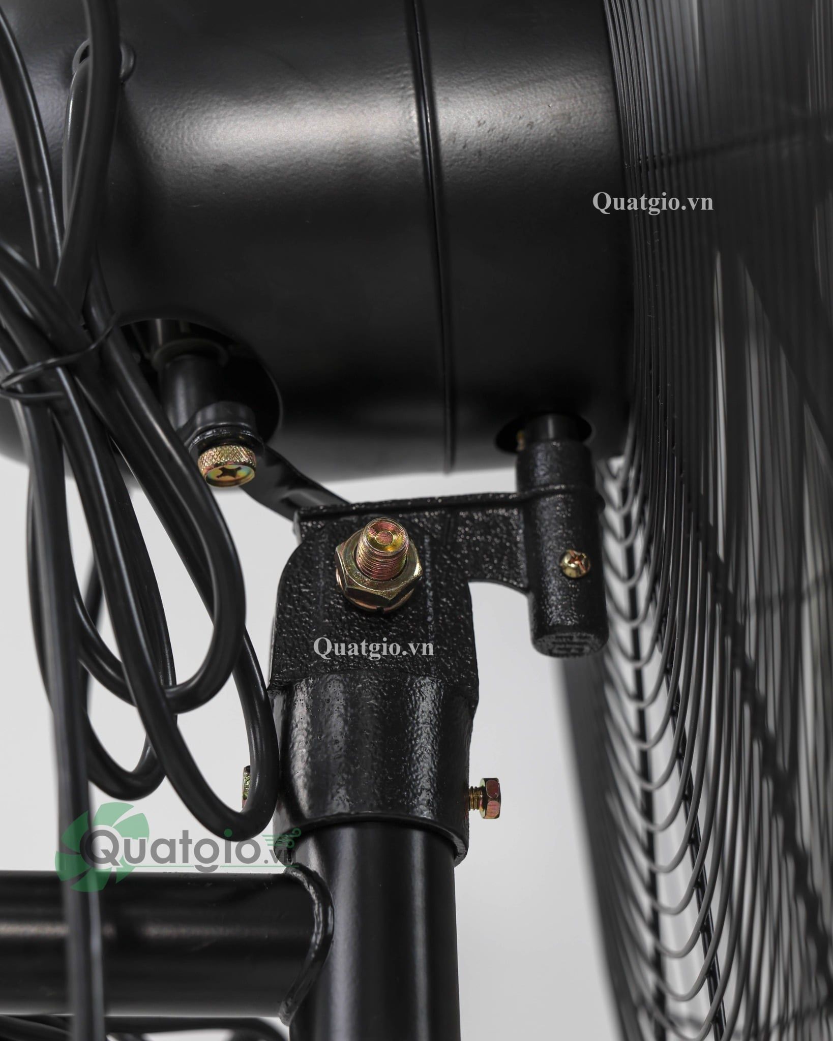 Quạt treo công nghiệp Efan EF-E65-3 - 150W
