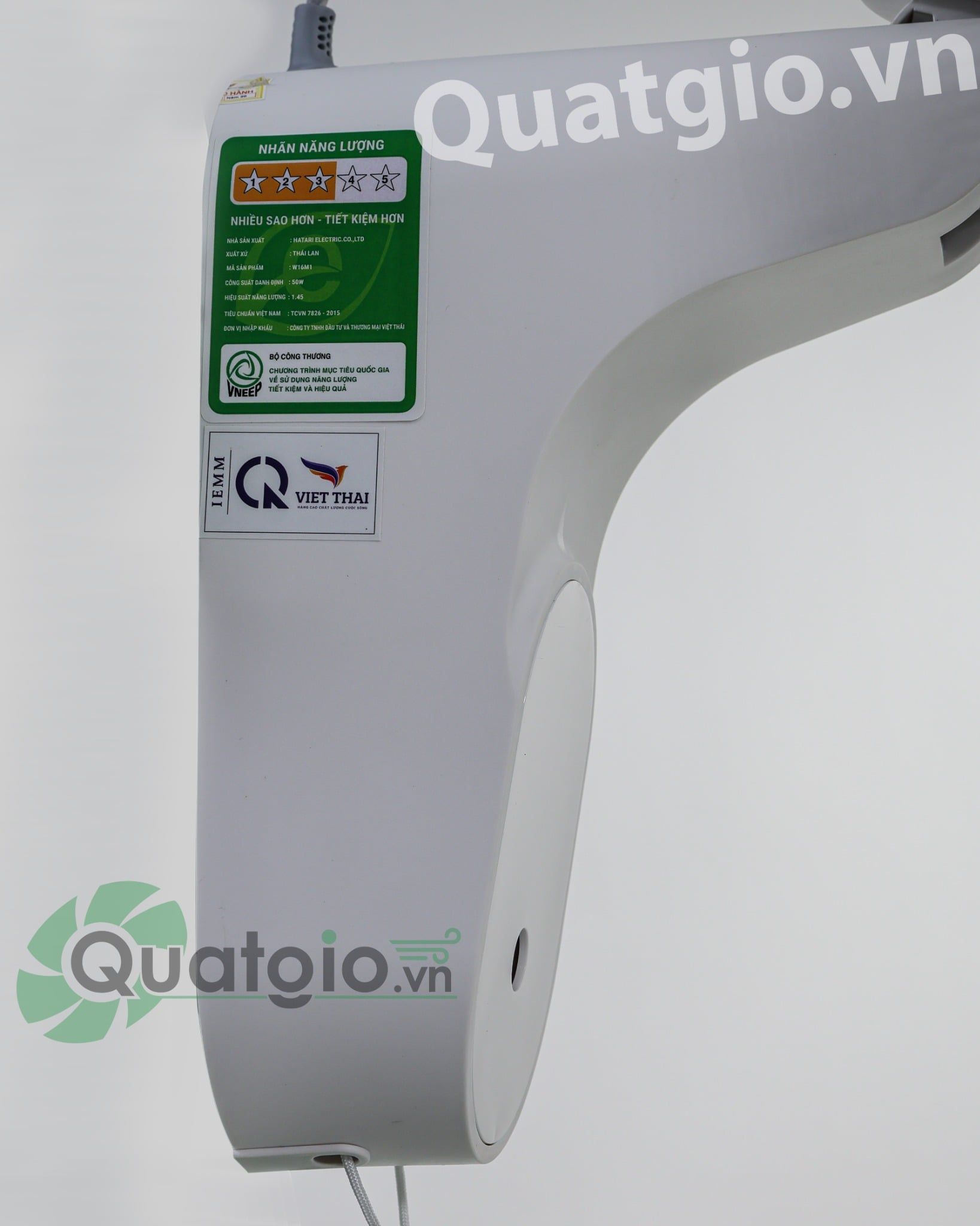 Quạt treo Hatari giật dây W16M1 - 52w