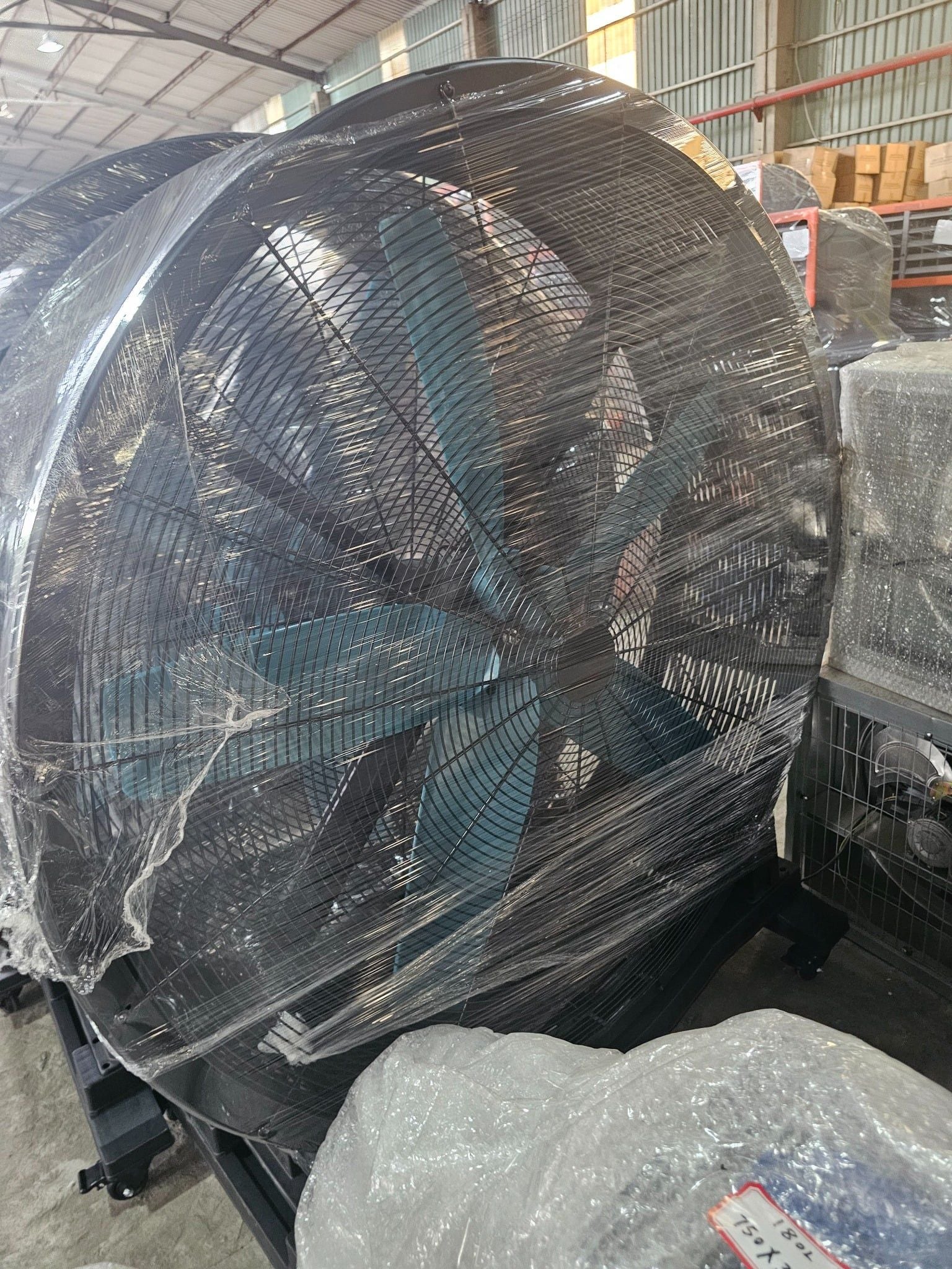 Quạt sàn công nghiệp biến tần WING TM-720A LX / TM-720B TP / TM-820A LX / TM-820B TP