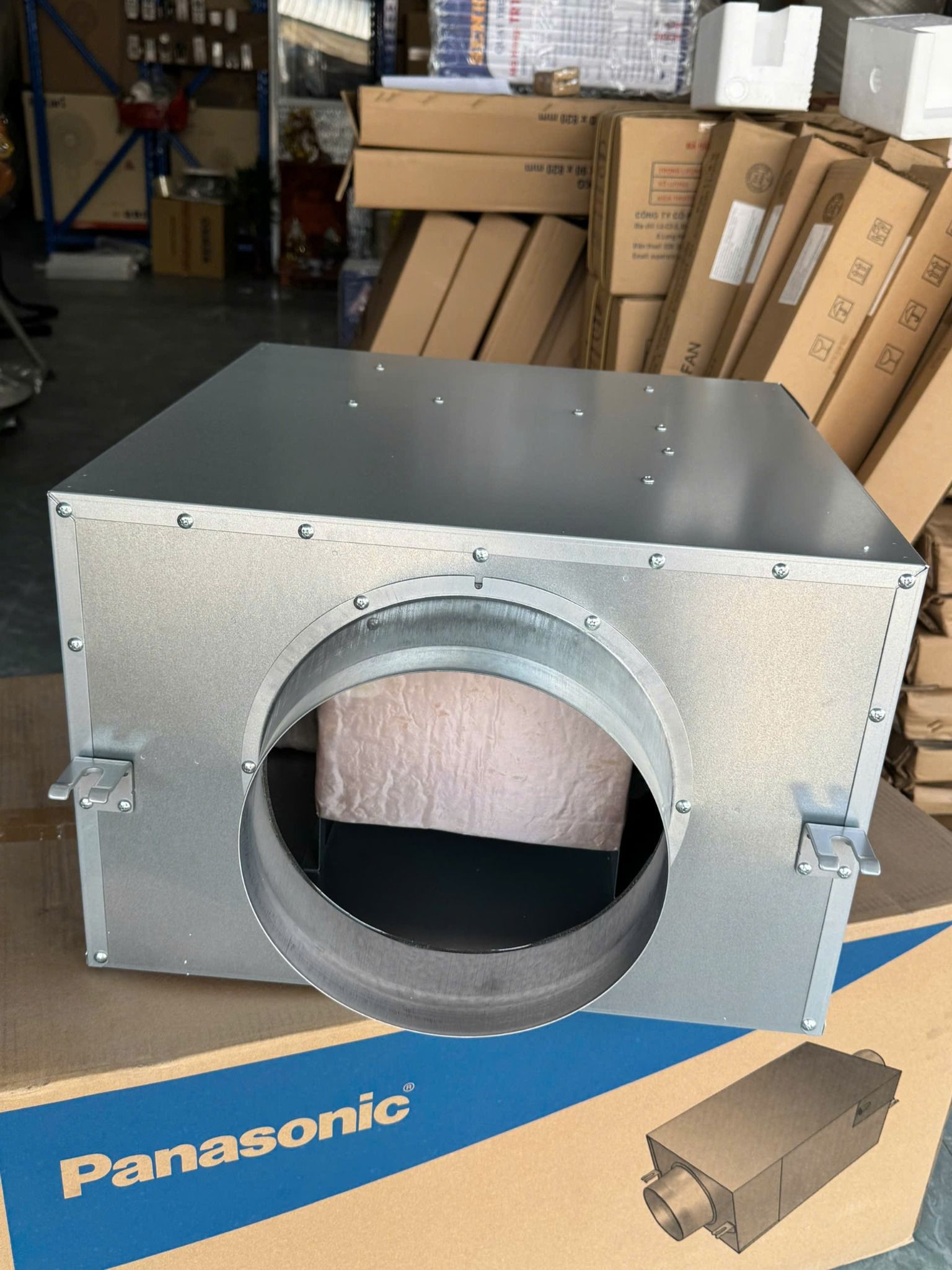 Quạt hút Cabinet Panasonic FV-15NS3/FV-18NS3 Ống dẫn phi 150mm