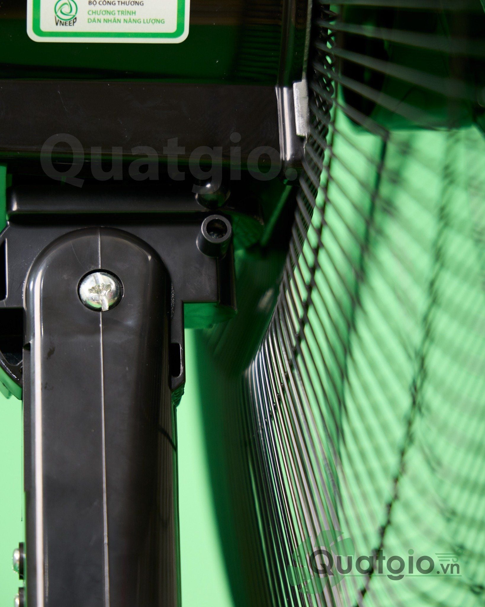 Quạt đứng công nghiệp CHINGHAI HS920B - 132W 50CM