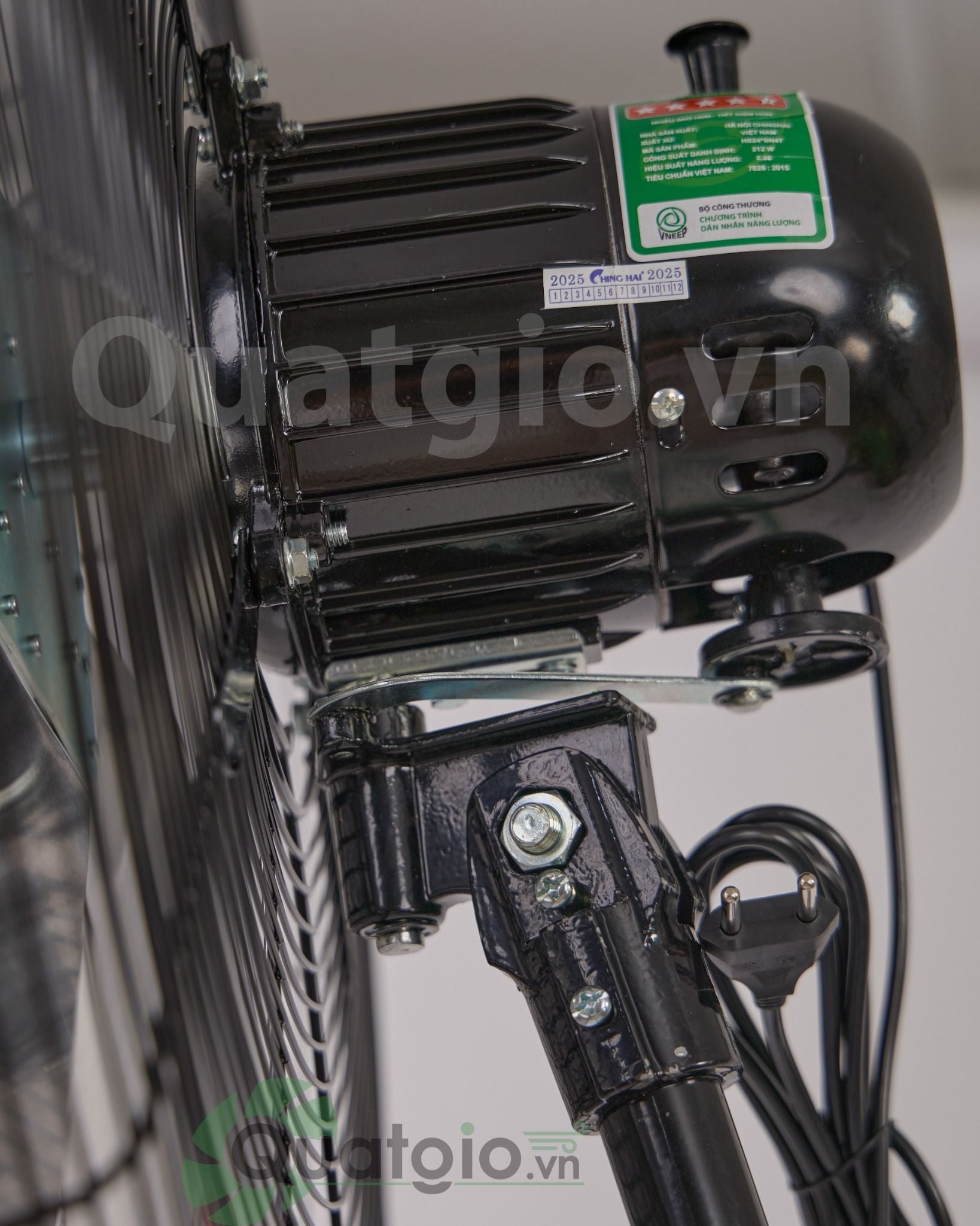 Quạt treo công nghiệp Ching Hai W24-4T cánh 60cm (225w)