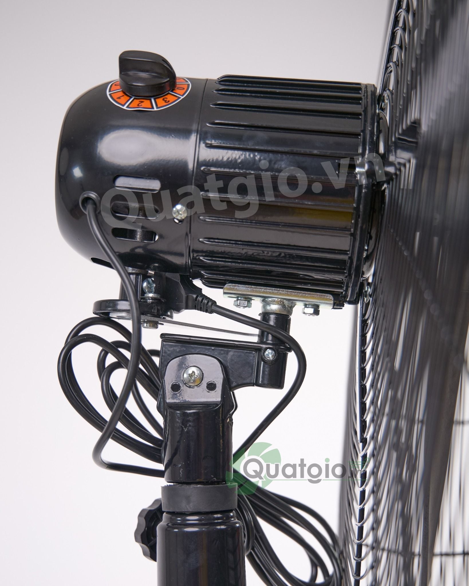 Quạt đứng công nghiệp ChingHai HS24-ĐN3Đ (140w)