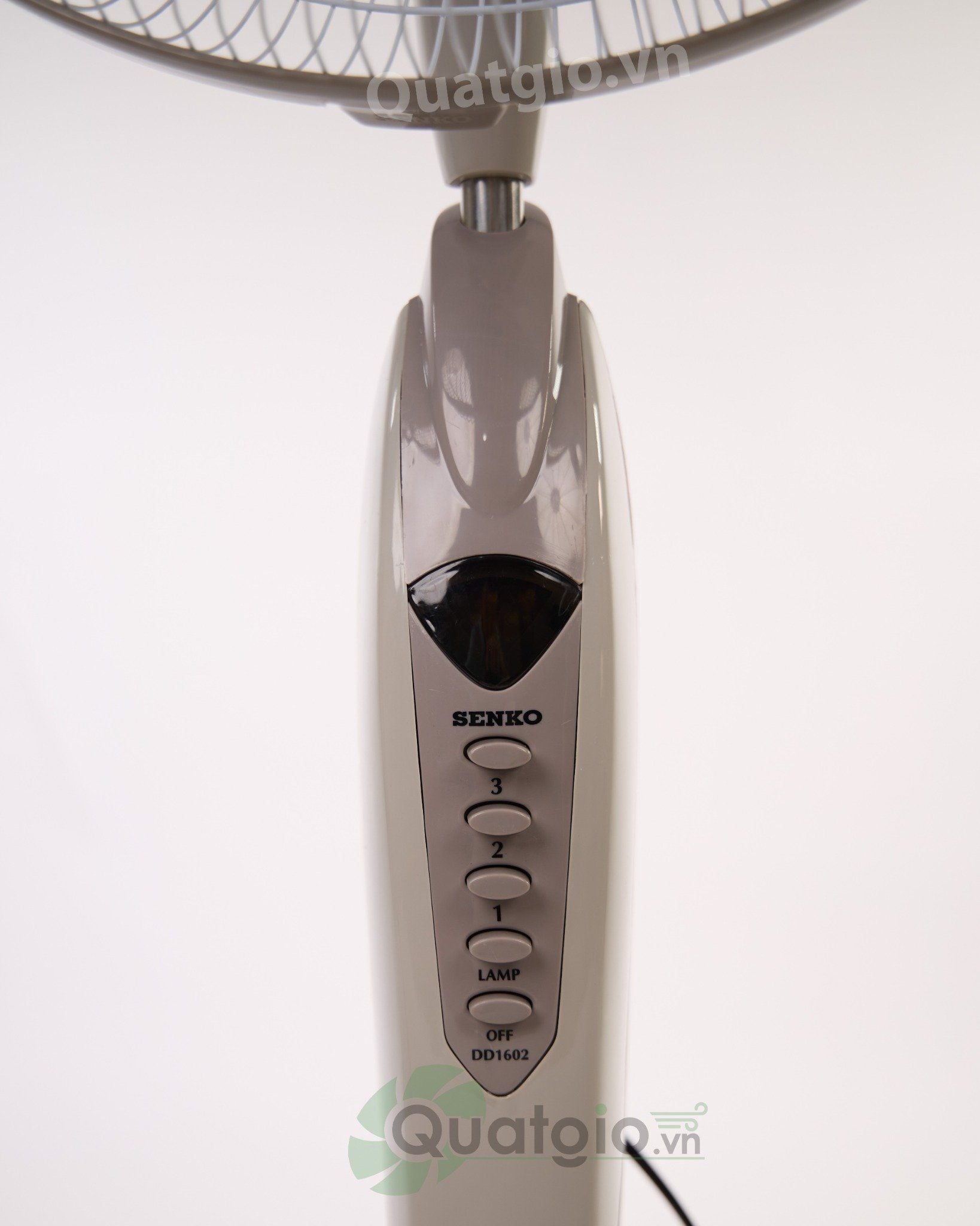 Quạt đứng SENKO  DD1602 47w - Nút nhấn