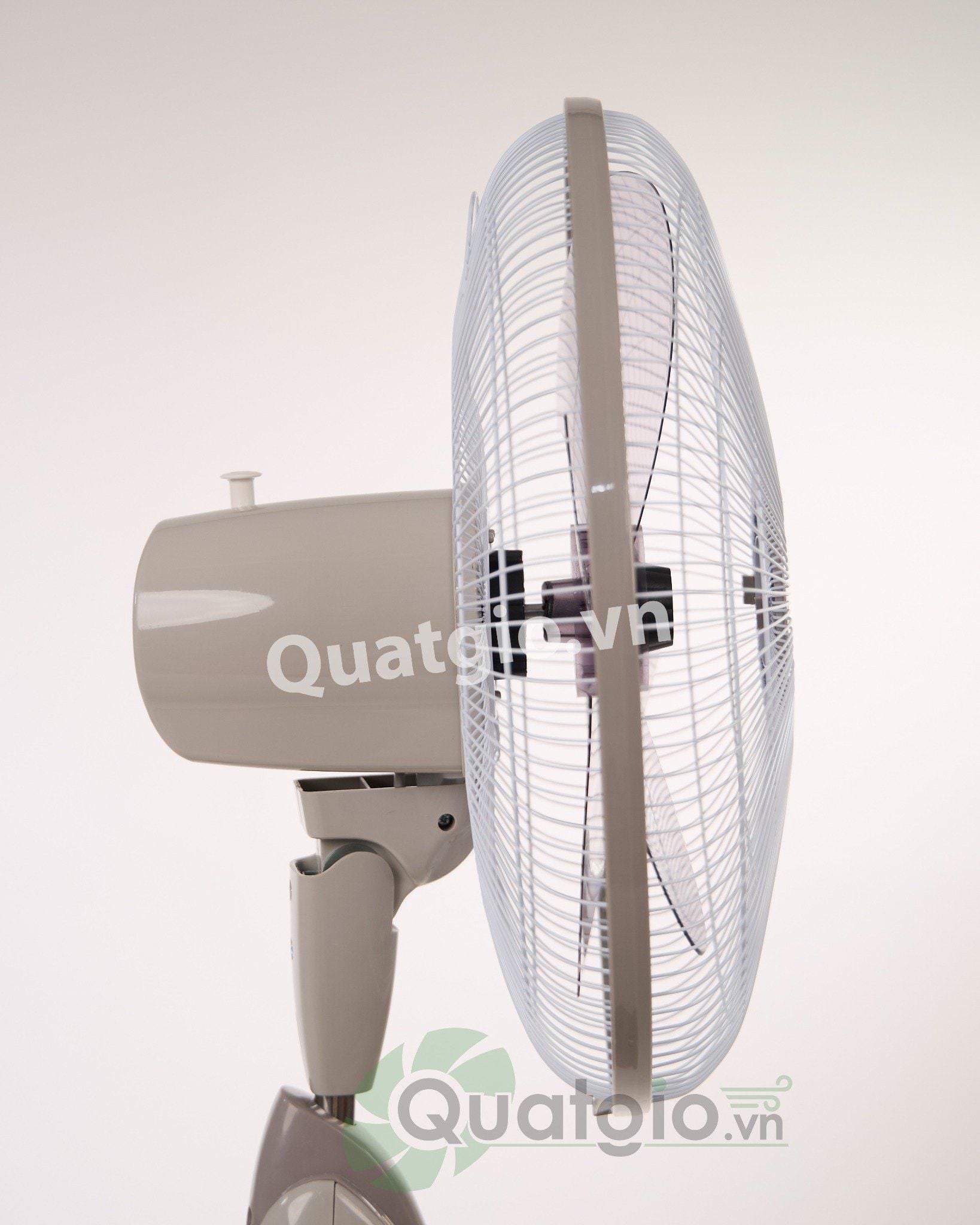 Quạt đứng SENKO  DD1602 47w - Nút nhấn