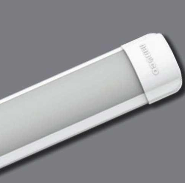 Đèn LED bán nguyệt khung nhôm trắng Nanoco 18W (600 mm)