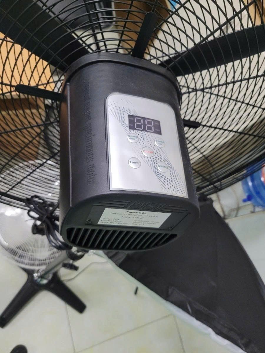 Quạt đứng công nghiêp Inverter Super Win QD65-IN - 185W - Remote - Sải cánh 65cm