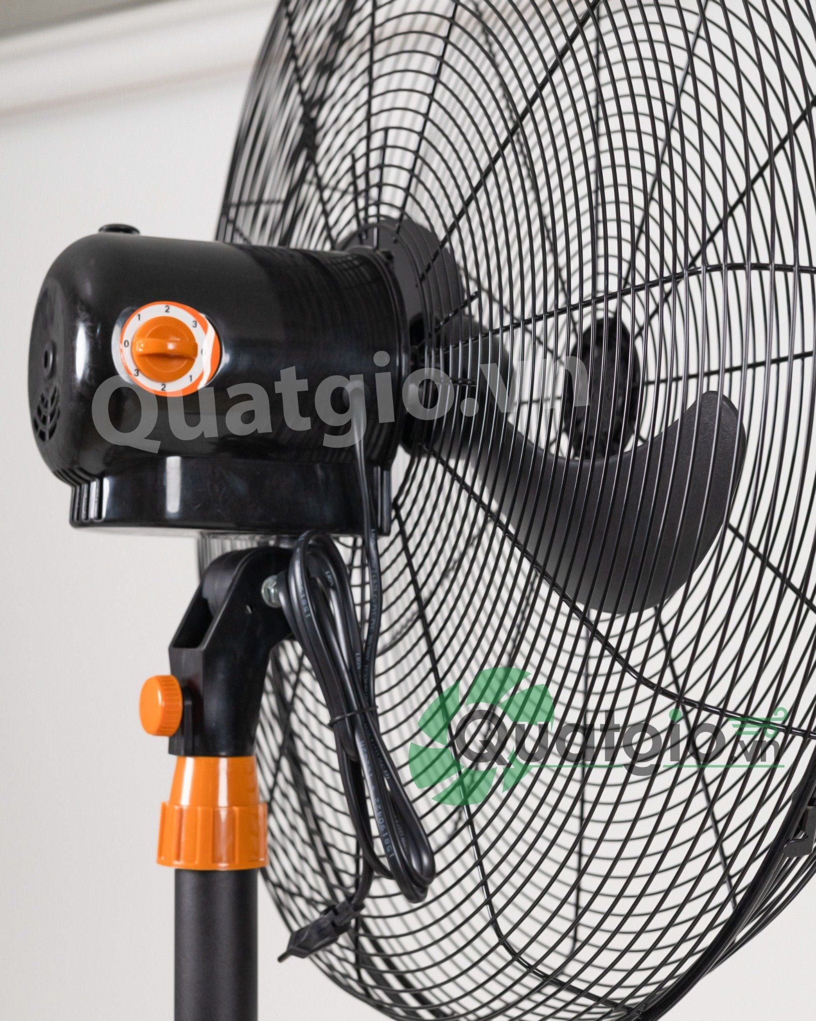 Quạt đứng công nghiệp ASIA D24001 - 120w - Nút vặn