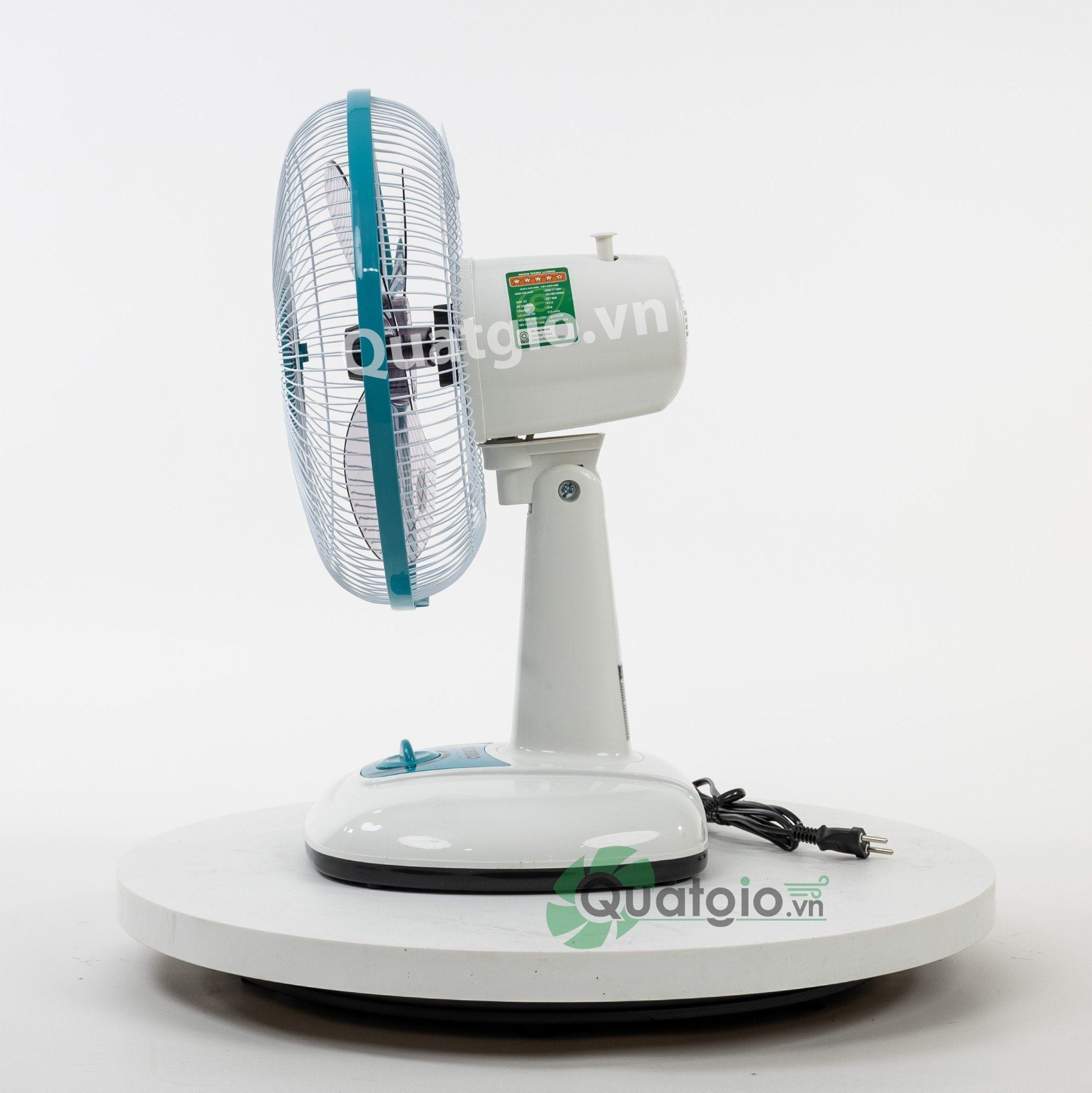 Quạt bàn Senko B1213 40W - Nút vặn