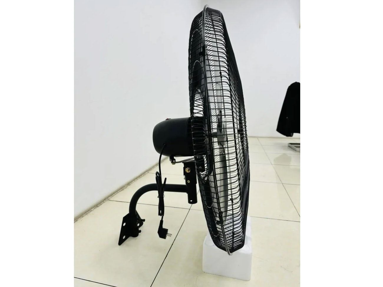 Quạt treo công nghiệp Wing TMTT-600 (200w) / TMTT-650 (230w) / TMTT-750 (260w)