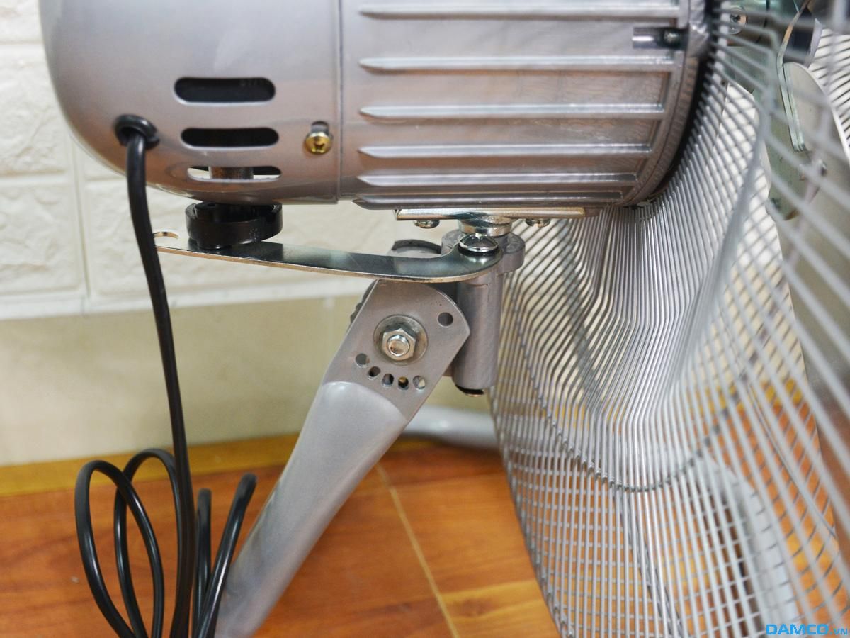 Quạt sàn công nghiệp ChingHai FF9299 - 145W - Nút vặn