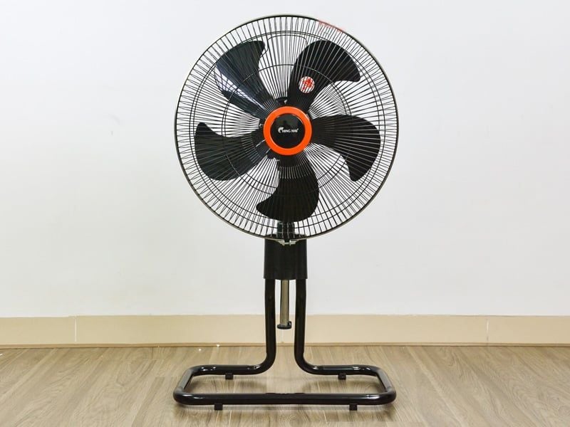 Quạt sàn chân quỳ Chinghai FF2317 sải cánh 43cm - 75W
