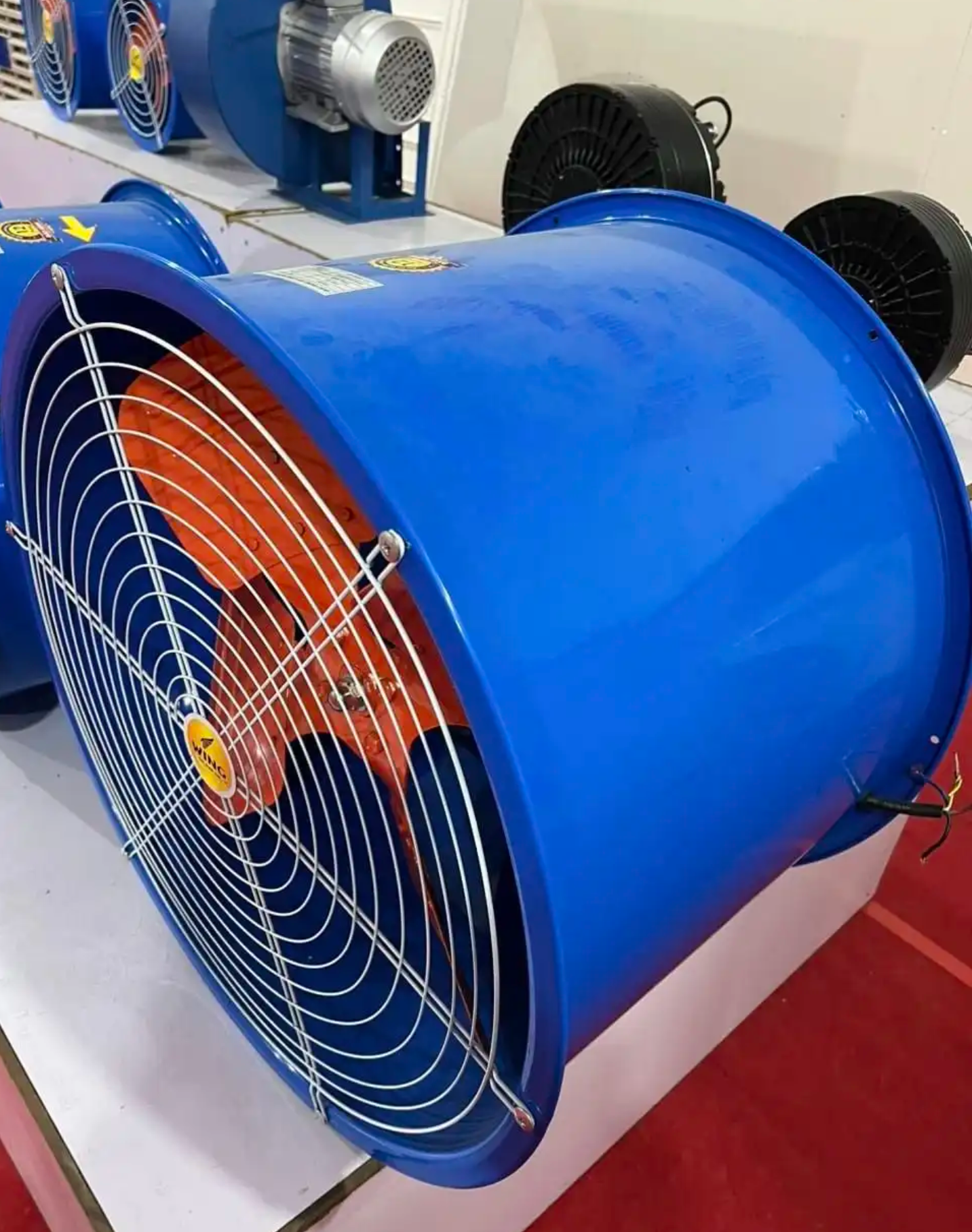 Quạt thông gió công nghiệp hướng trục tròn Wing TM 250-2 / TM 250-4 / TM 300-2 / TM 300-4 / TM 350-2 / TM 350-4 / TM 400-2 / TM 400-4 / TM 500-2 / TM 500-4 / TM600-4 / TM600-4