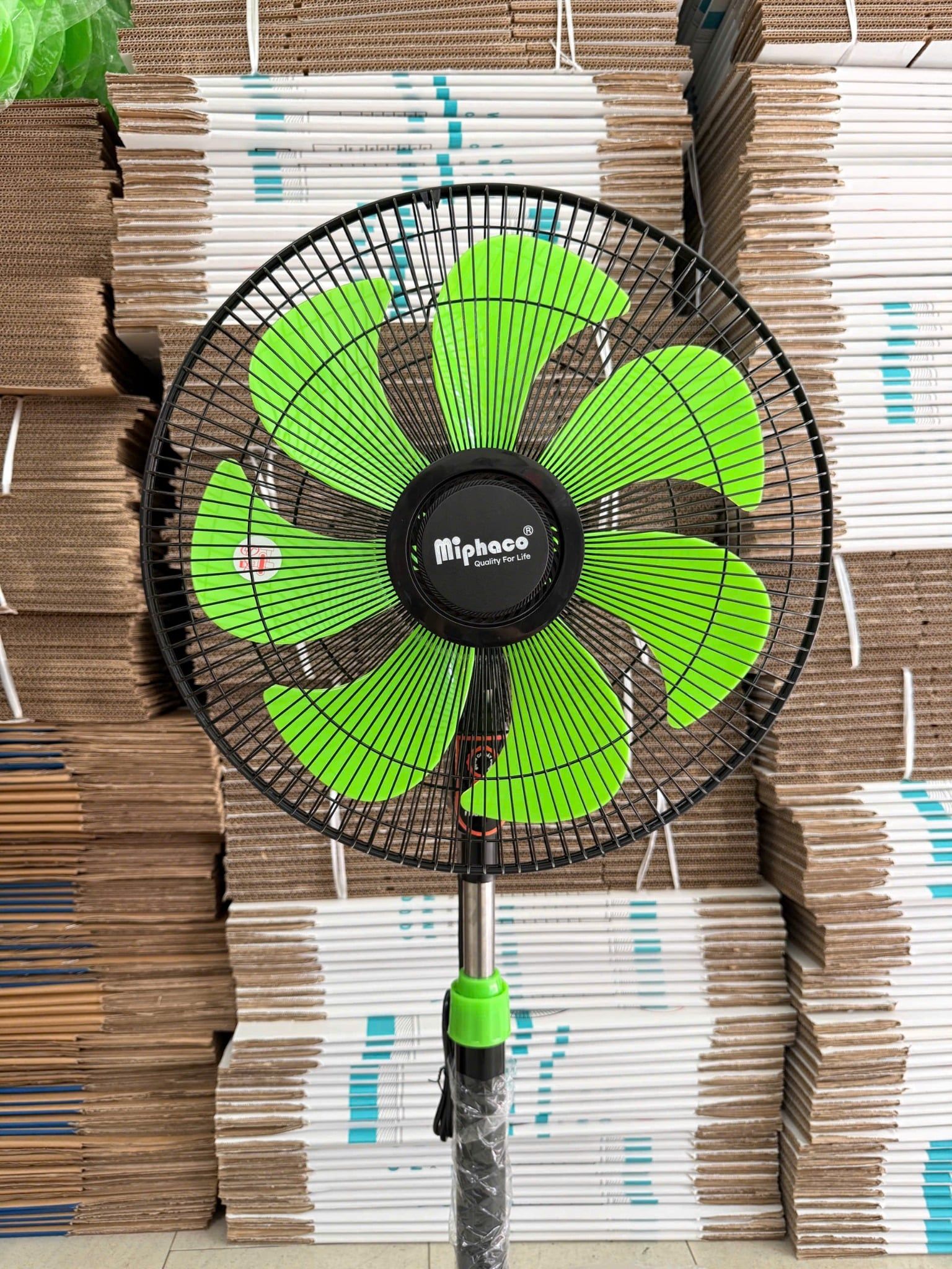 Quạt lửng Miphaco LS41 - 68W