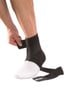 BĂNG MẮT CÁ HỖ TRỢ CÓ DÂY ĐAI HIỆU Mueller Ankle Support With Straps (1 Chiếc/Hộp ) - ML.965