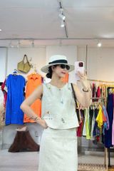 Áo thêu sát nách nút bọc Hoa Gió linen tưng premium Cói Design