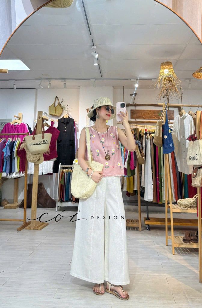 Áo sát nách thêu tay hoa rơi viền sò linen tưng premium Cói Design