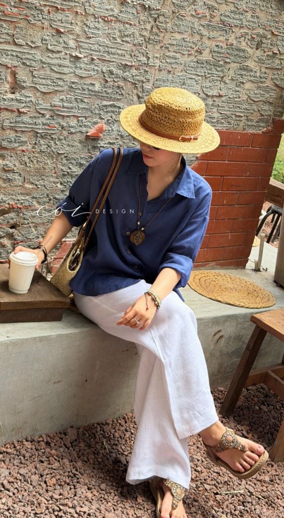 Áo sơ mi form suông phối nút lưng linen tưng premium Cói Design