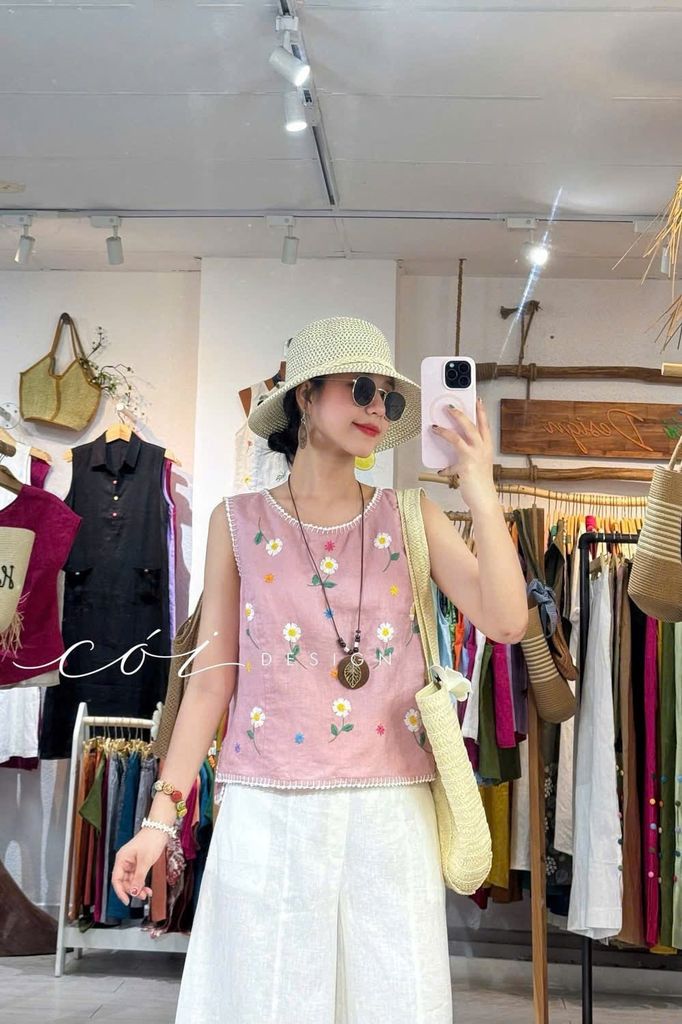 Áo sát nách thêu tay hoa rơi viền sò linen tưng premium Cói Design