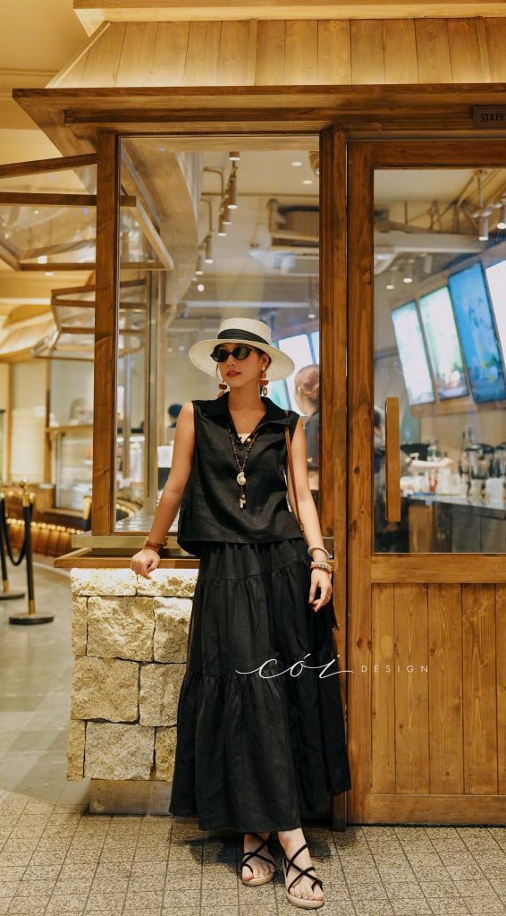 Áo sát nách cổ V nút bọc màu linen tưng premium Cói Design