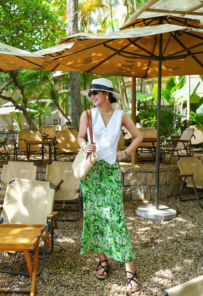 Chân váy đuôi cá xẻ tà Cói Design