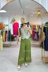 Quần suông thêu hoa nút bọc linen tưng premium Cói Design