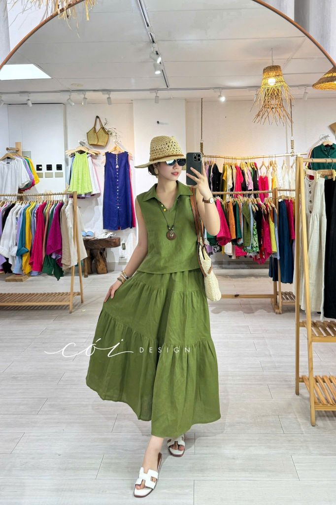 Áo sát nách cổ V nút bọc màu linen tưng premium Cói Design