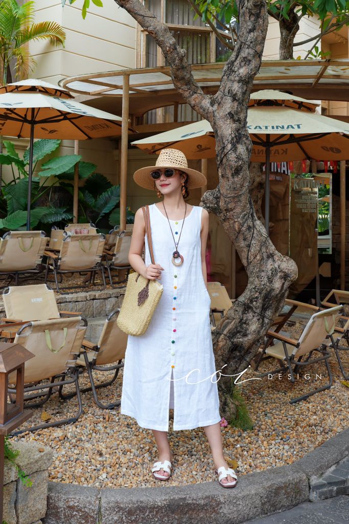 Đầm xẻ tà nút bọc màu linen tưng premium Cói Design