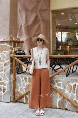 Áo sát nách thêu tay hoa rơi viền sò linen tưng premium Cói Design