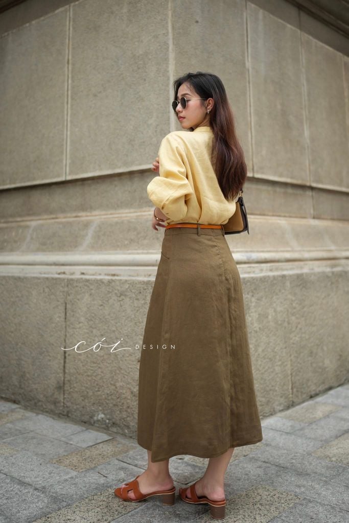 Chân váy cách điệu 2 túi nút dừa linen tưng premium Cói Design