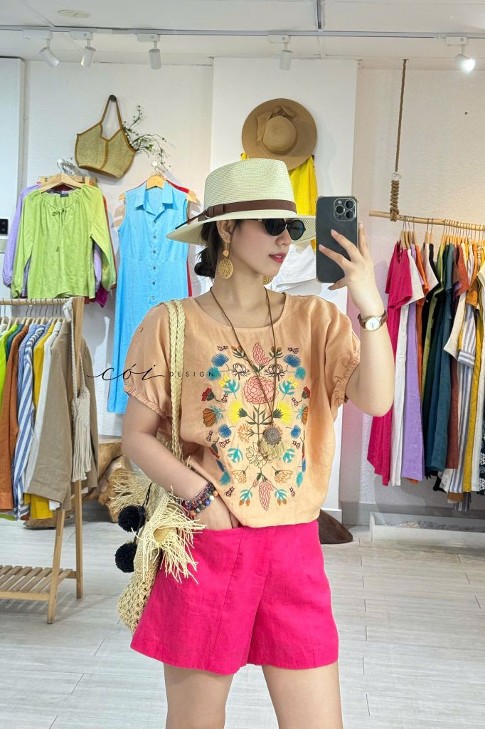 Áo linen thêu cánh dơi Cói Design