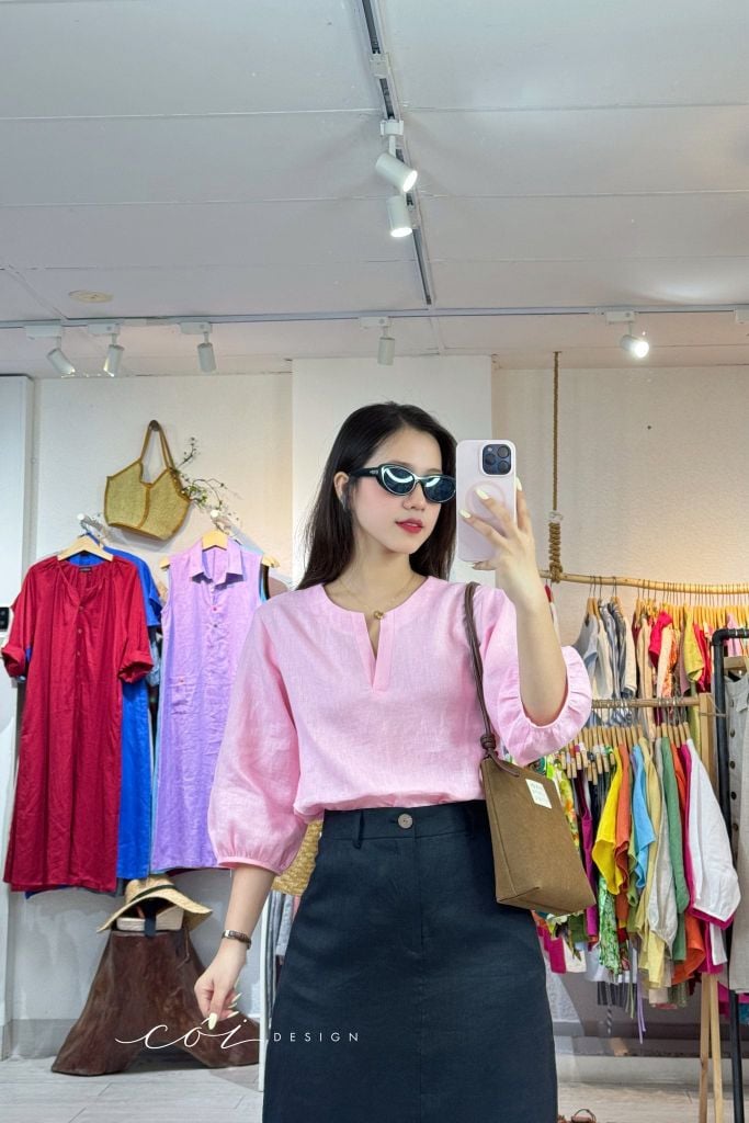 Áo cổ xẻ tròn tay phồng linen tưng premium Cói Design