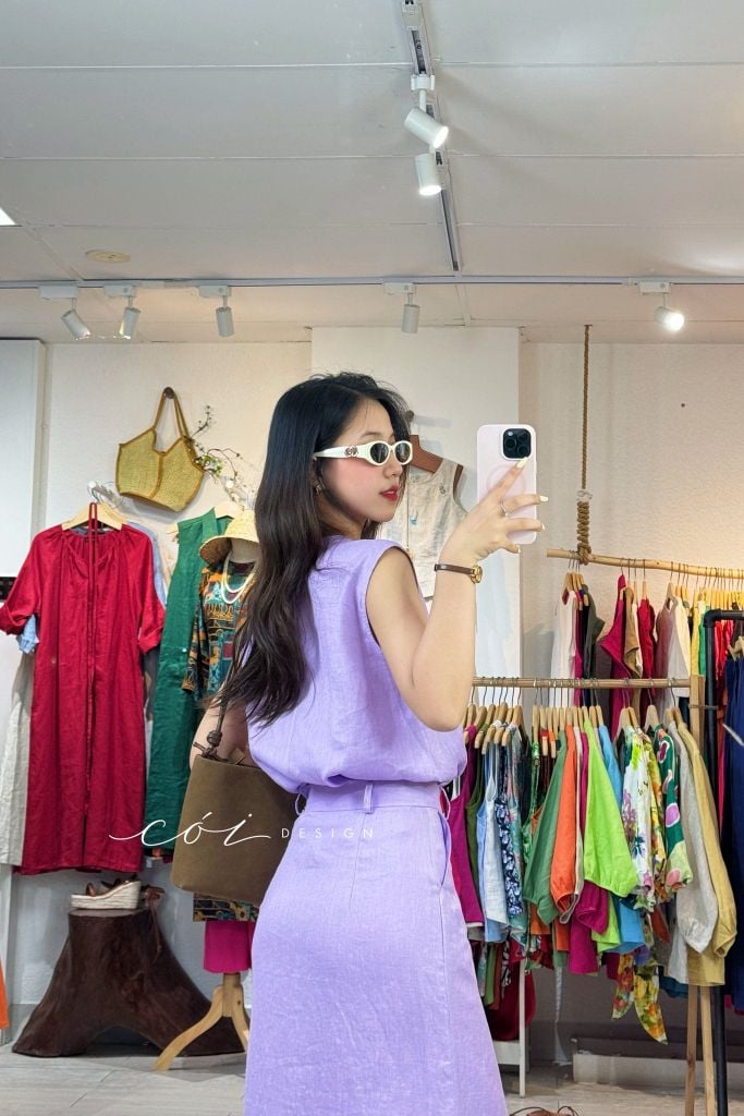 Áo sát nách xếp ly cổ trụ linen tưng premium Cói Design