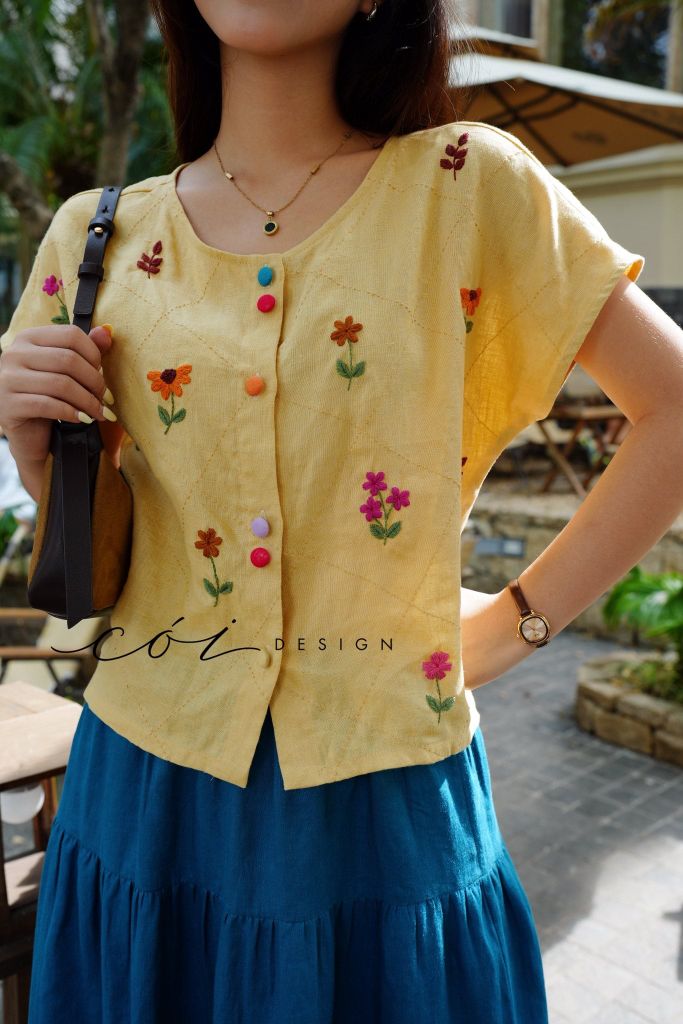 Áo thêu hoa ô vuông linen tưng premium Cói Design