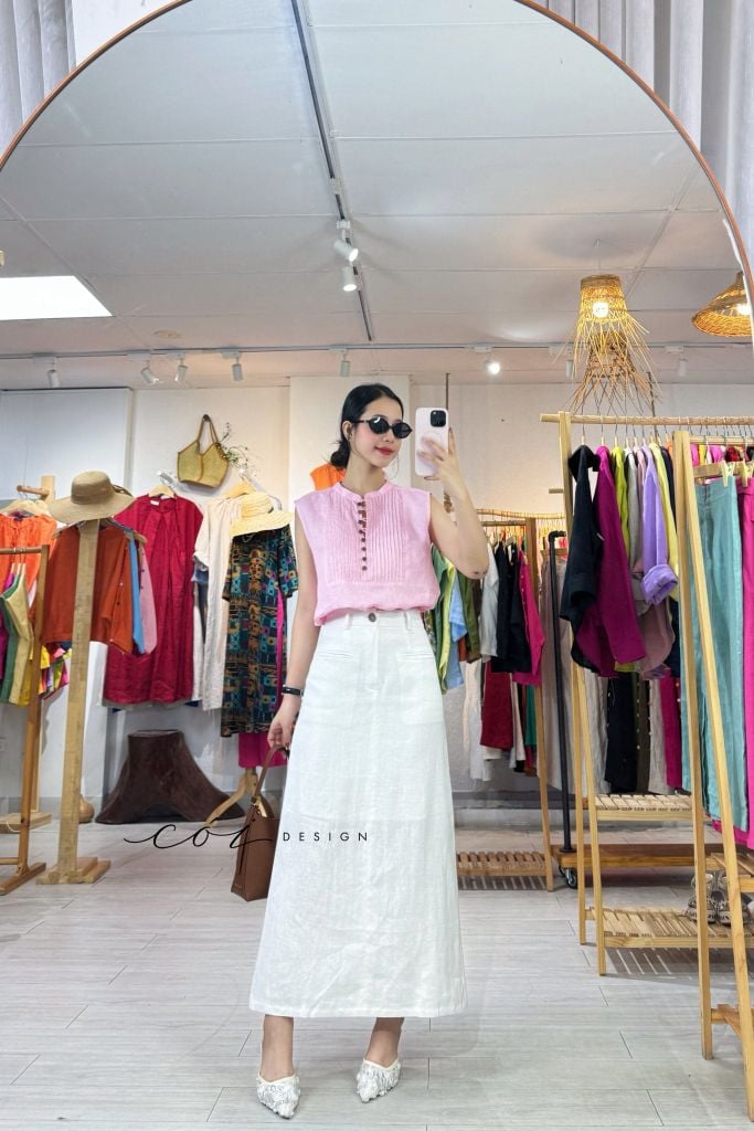 Áo sát nách xếp ly cổ trụ linen tưng premium Cói Design